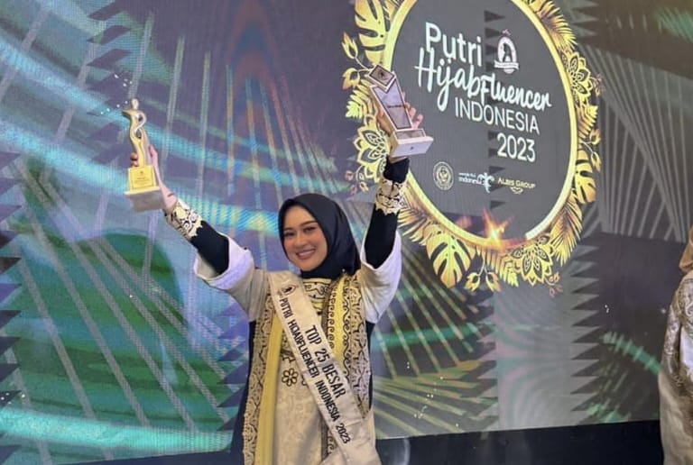 Selamat! Uyun Awalia Ramadini Asal Ogan Ilir, Raih Top 25 Putri Hijab Fluencer Indonesia tahun 2023