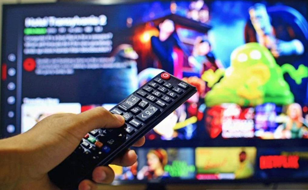 Besok Siaran TV Analog 'Disuntik Mati', Ini Cara Cek TV Sudah Digital atau Belum