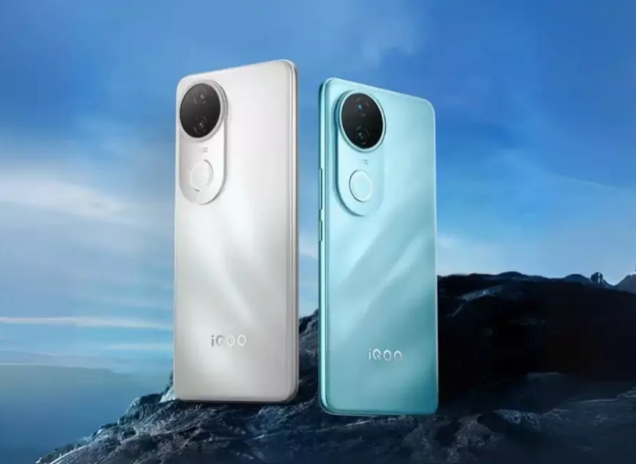 iQOO Z10R 5G Disupport Kombinasi Kapasitas Baterai Besar Dibalut Teknologi 90W FlashCharge