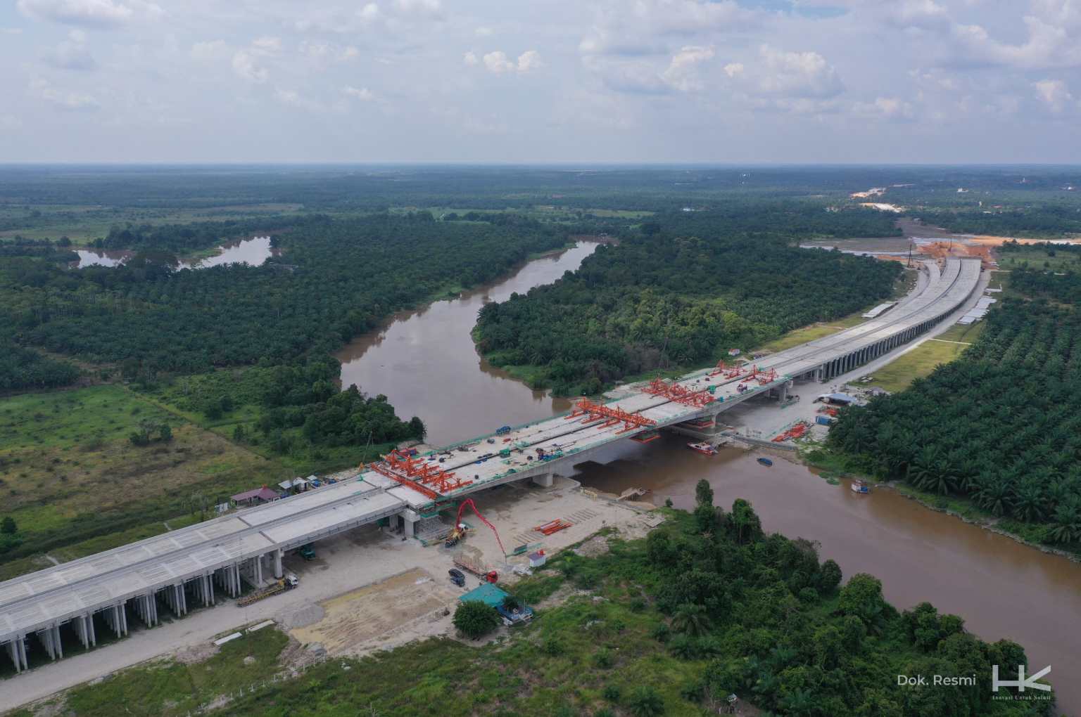 Jembatan Tol Pekanbaru Kini Tersambung, Hutama Karya Catatkan Pencapaian Signifikan
