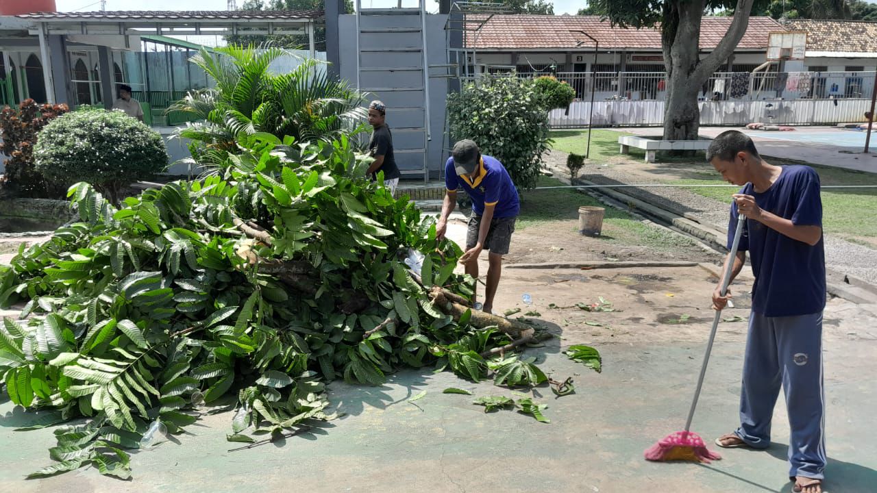 Lapas Tanjung Raja Ogan Ilir Gencarkan Aksi Kebersihan, Air Bersih dan Sampah Jadi Fokus Utama