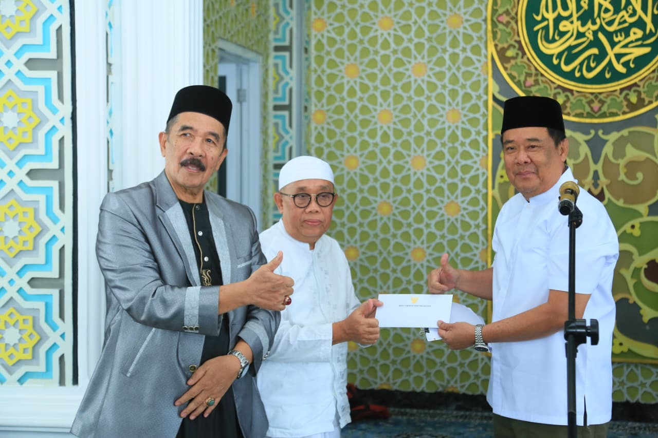 Safari Ramadan, Wagub Cik Ujang Bantu Material Pembangunan Masjid Ummul Tumina