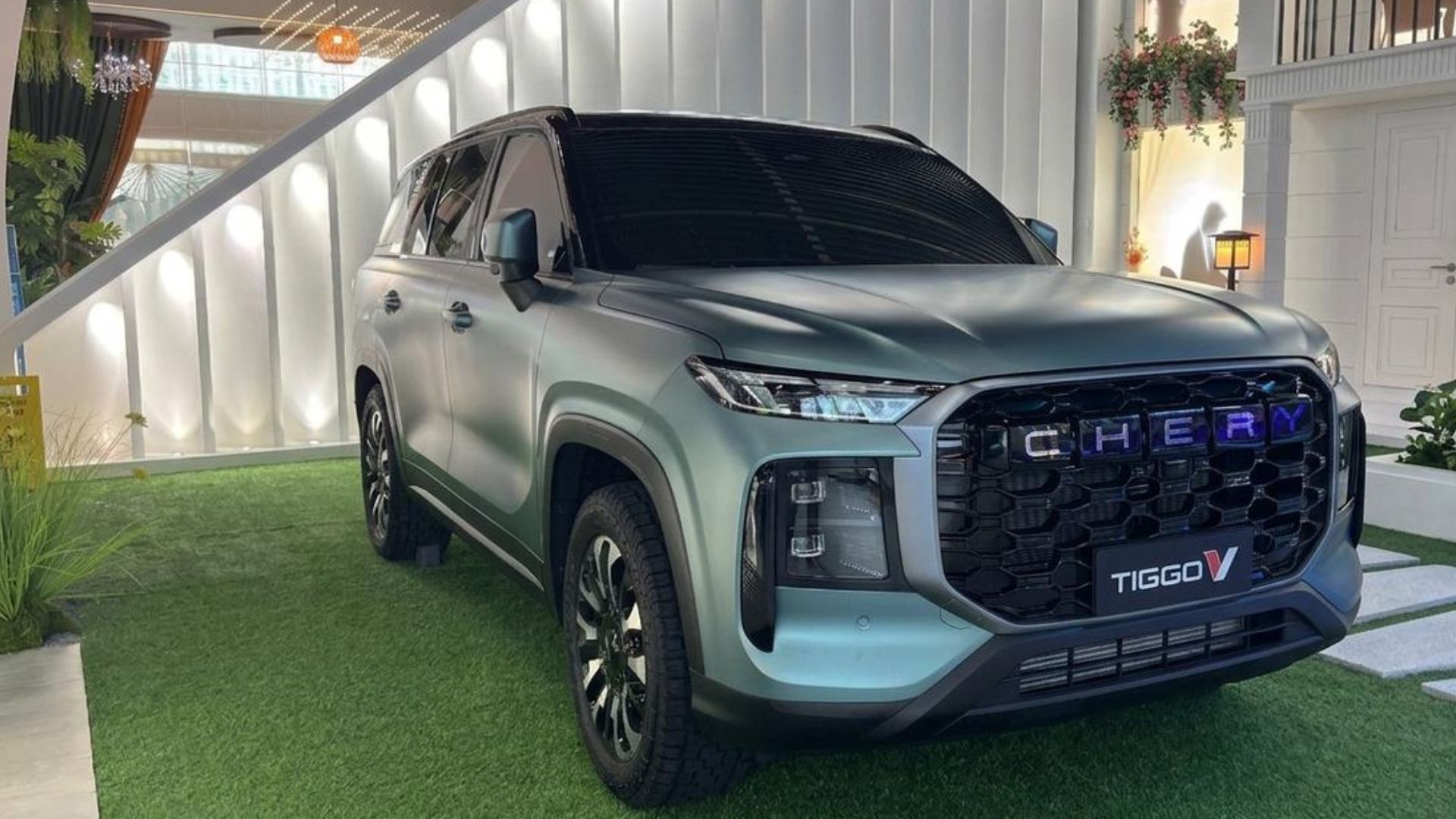 chery-tiggo-v-hadir-dengan-teknologi-super-hybrid-dan-fitur-adas