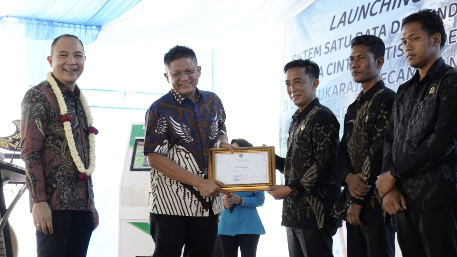 Pemerintah Kabupaten OKU Timur Luncurkan Program Desa Cantik dan Output SDDI untuk Pembangunan Berbasis Data