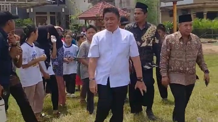 Herman Deru Kukuhkan Tim Pemenangan HDCU dan Enos-Yudha Buay Madang OKU Timur