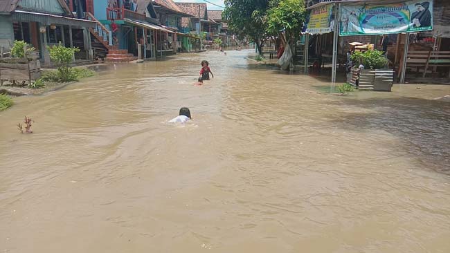 BPBD Muratara Ingatkan Warga Waspadai Bencana Banjir dan Angin Kencang