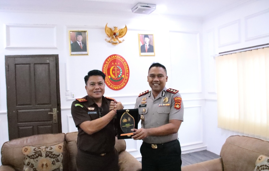 Perkuat Sinergitas Antar Lembaga Penegak Hukum, Kapolres OKI Kunjungi Kejaksaan Negeri OKI