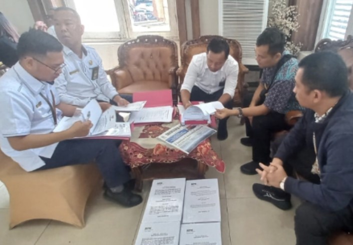 KPK Limpahkan Berkas Tersangka Korupsi Pokir DPRD OKU Jilid III ke Pengadilan Tipikor Palembang