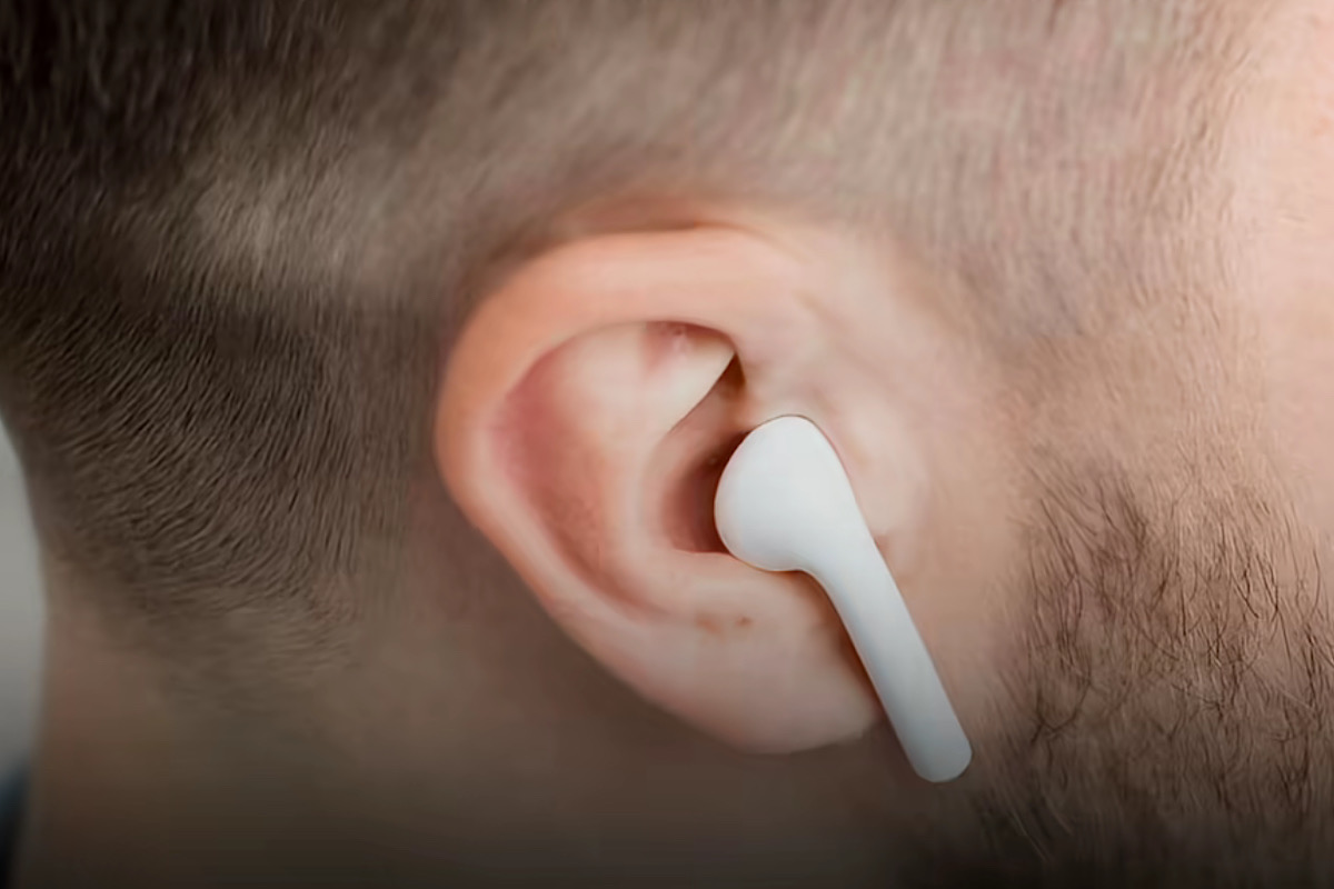 Simak Fakta Headset Bluetooth Bisa Merusak Otak? Kamu Tim Mana Headset Kabel atau Wireless