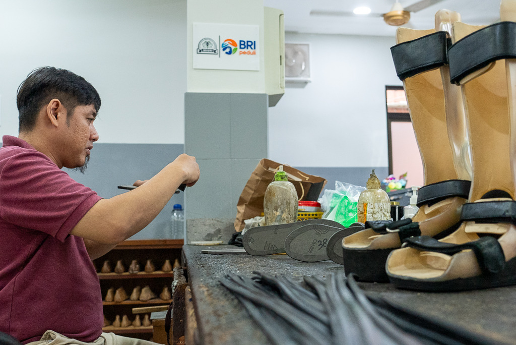 BRI Peduli Dukung Masa Depan Penyandang Disabilitas Melalui Beasiswa dan Fasilitas Kesehatan di YPAC Jakarta