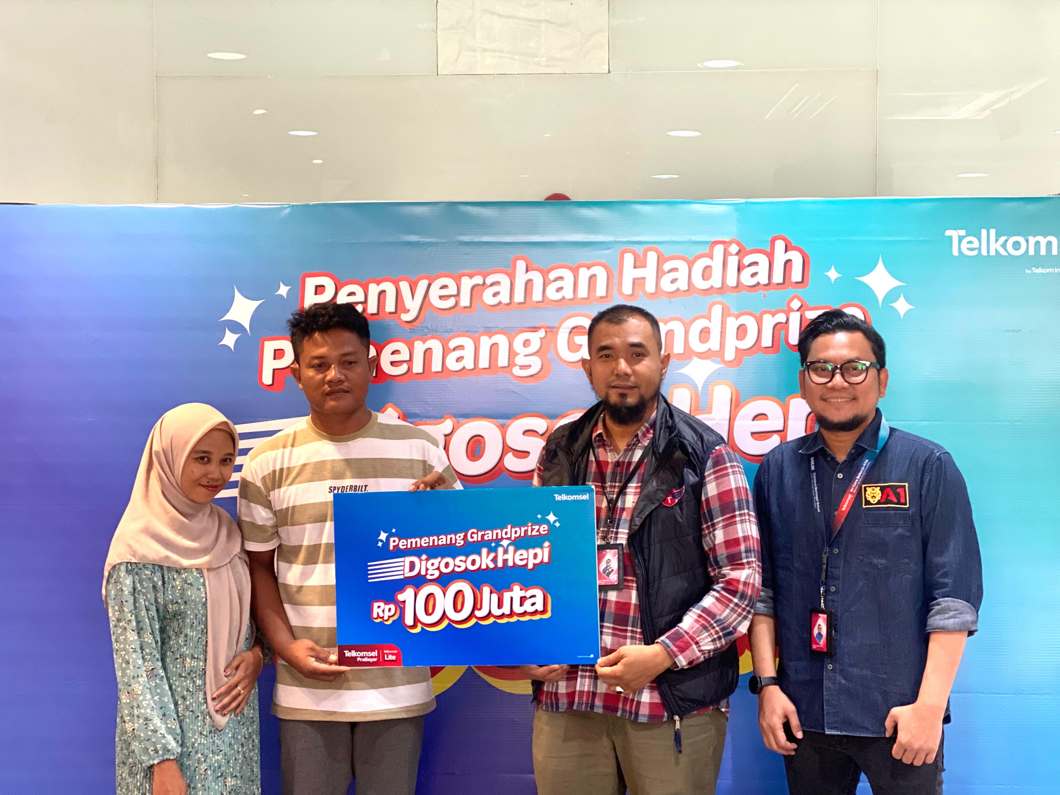 Wong Palembang dan Jambi Ketiban Rejeki Nomplok Rp100 Juta dari Undian Digosok Hepi Telkomsel