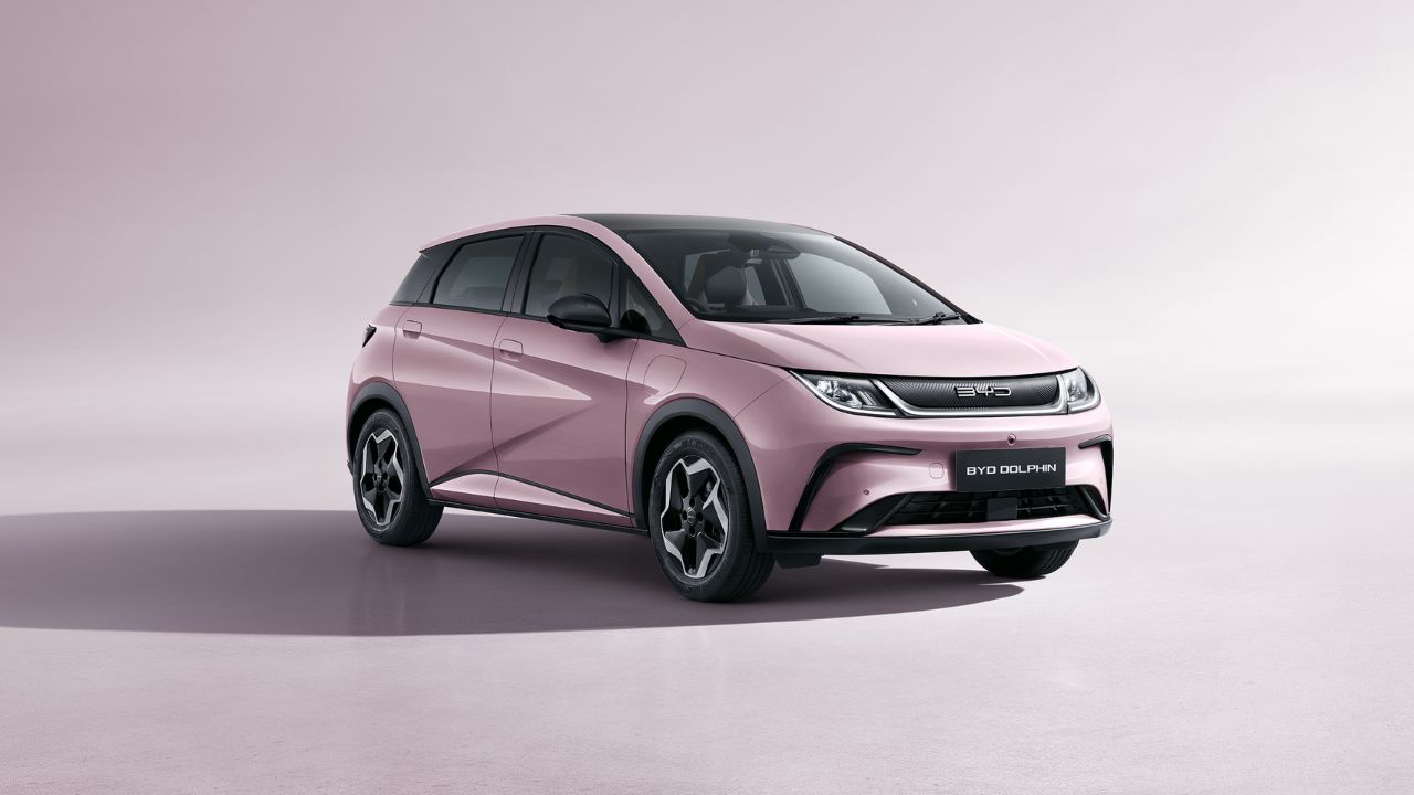 BYD Dolphin Hadir dengan Teknologi ADAS dan Interior Modern Premium