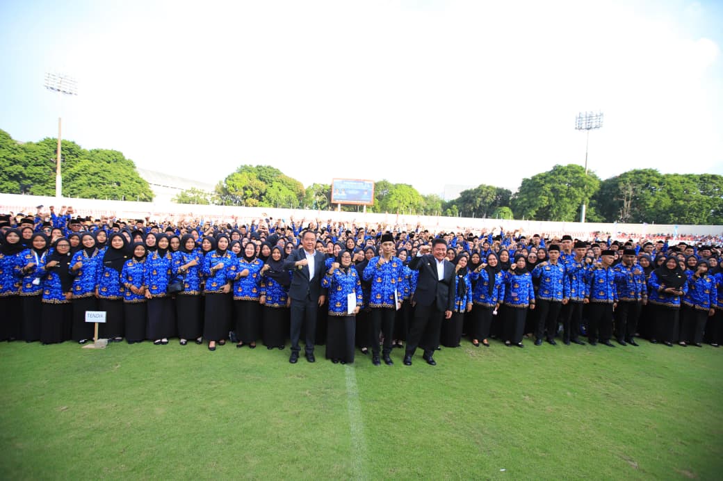 Gubernur Herman Deru Kukuhkan Ribuan PPPK Paruh Waktu, Dorong Pelayanan Publik Lebih Optimal