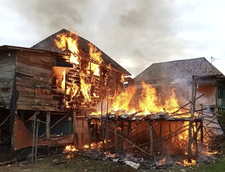 Rumah Panggung Milik Ibu dan Anak di Talang Balai Baru Ogan Ilir Ludes Terbakar