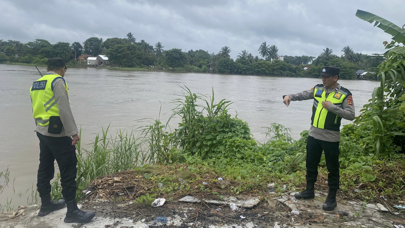 Debit Air Sungai Ogan Mulai Tinggi, Banjir Intai 3 Desa dan Kelurahan di Tanjung Raja Ogan Ilir