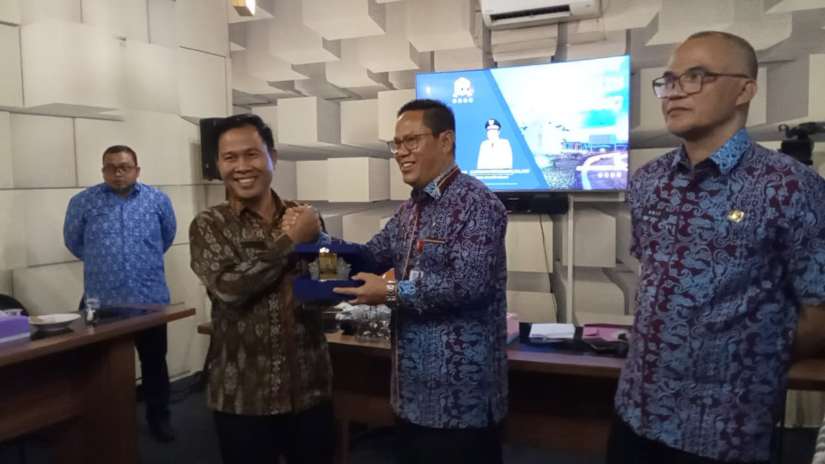 Tambah Ilmu dan Wawasan, Diskominfo Kota Prabumulih Studi Banding ke Kota Serang