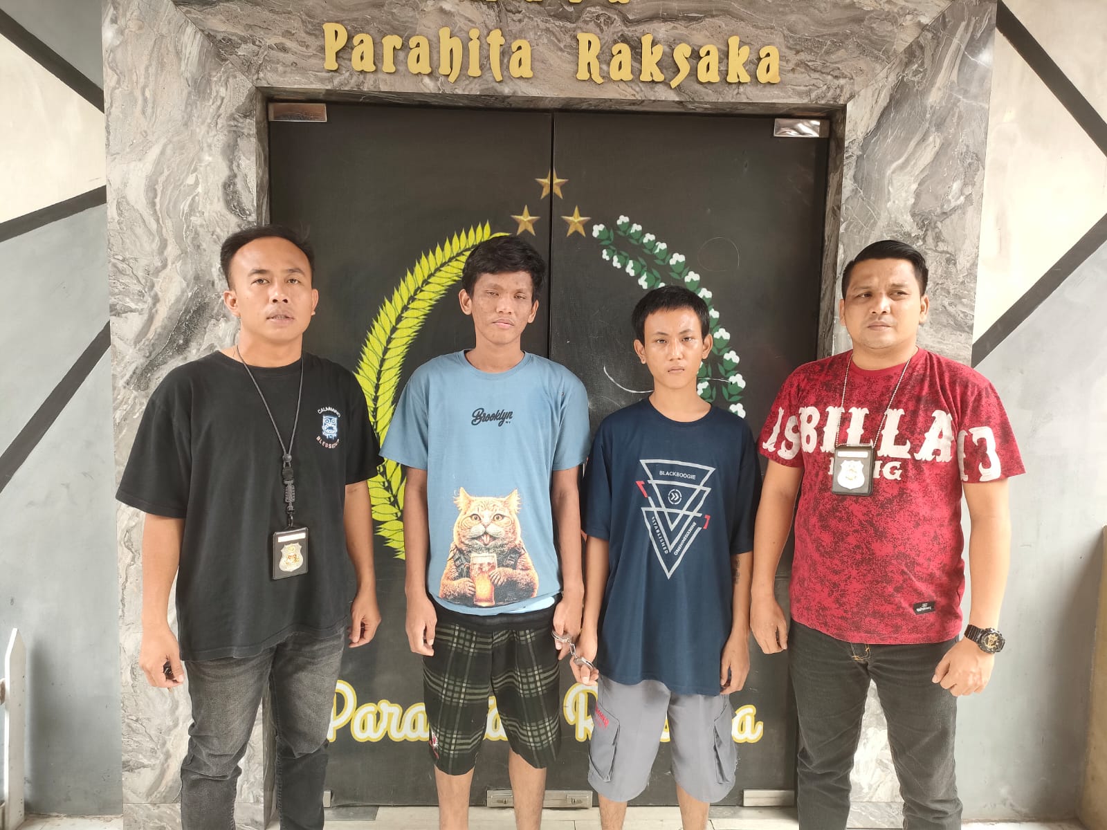 2 Sekawan di Palembang Ini Ditangkap Usai Curi Pagar Besi Masjid, Hanya Dijual Rp40 Ribu 