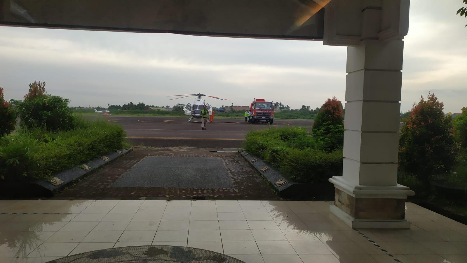 Helikopter yang Ditumpangi Kapolda Jambi Diduga Jatuh di Kerinci? Polda Sumatera Selatan Kirim Bantuan