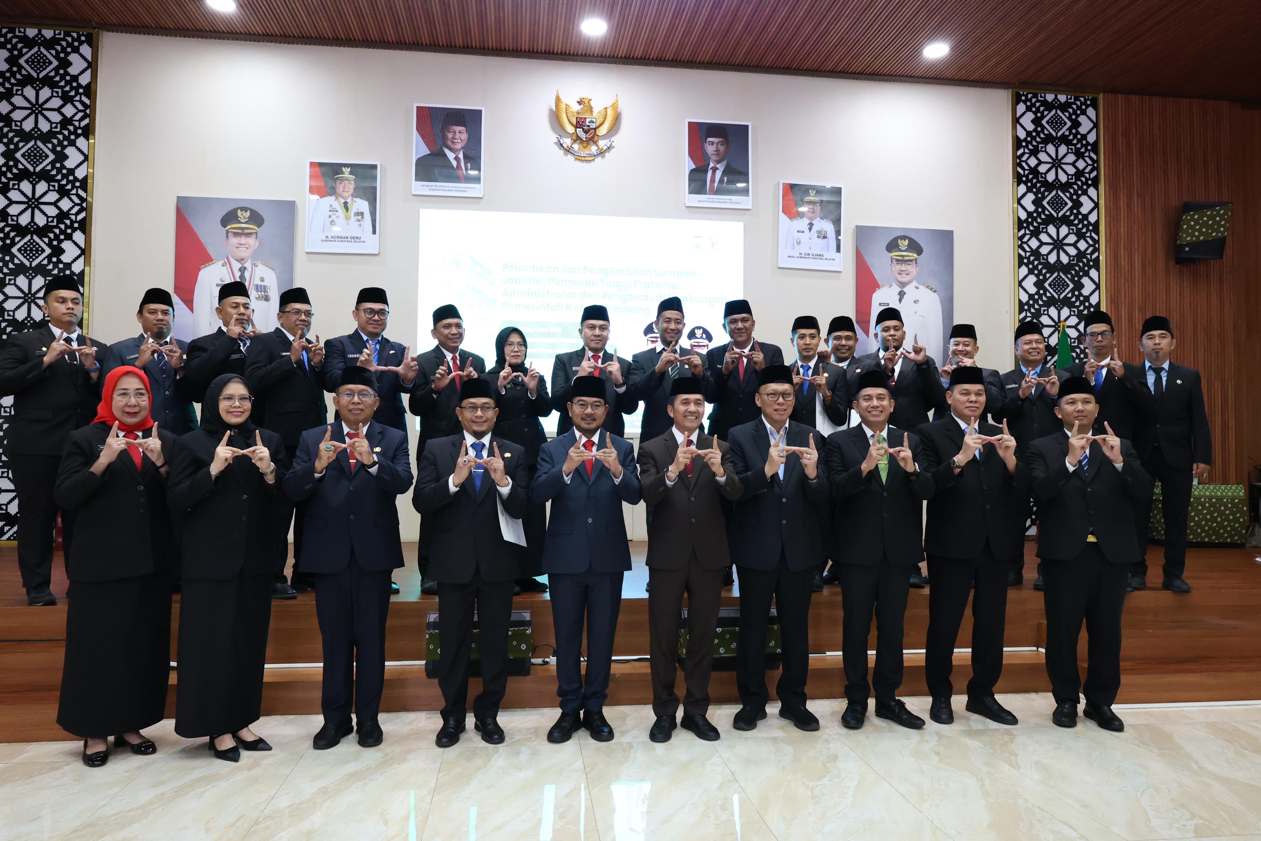 Ratu Dewa Rombak Kabinet! Sosok Baru di Dishub Palembang, Ini Daftar Lengkap Pejabat yang Dilantik