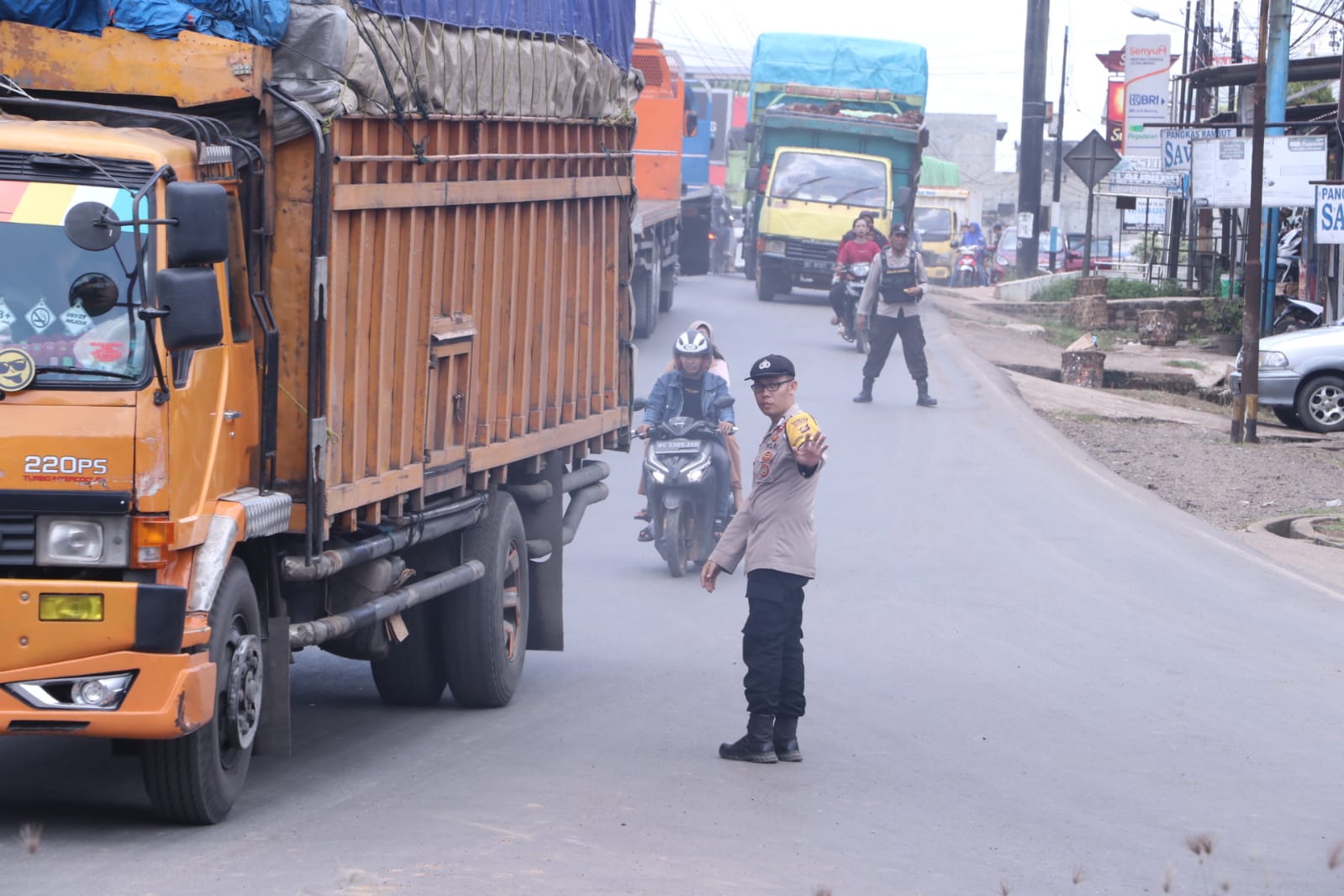 Kapolda Sumsel: Angkutan Barang Dilarang Melintasi Jalan Nasional Palembang-Banyuasin Selama Lebaran