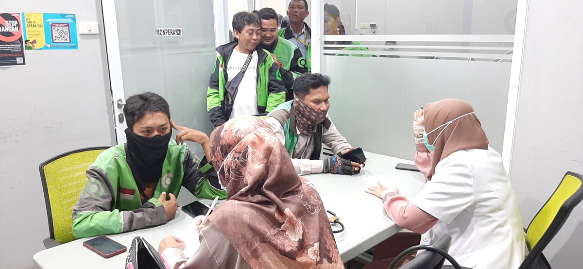 Sehat Bersama Gojek, Mitra Driver di Palembang Nikmati Pemeriksaan Kesehatan Gratis