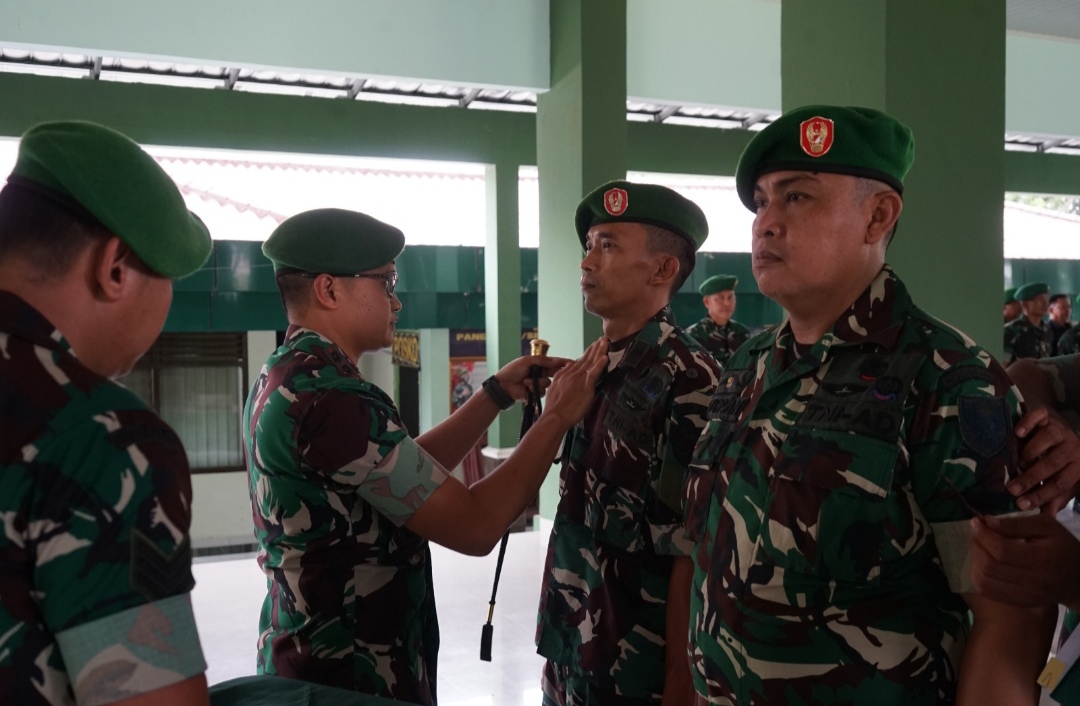 Kenaikan Pangkat Prajurit Kodim 0402/OKI-OI, Dandim Tekankan Profesionalisme dan Dedikasi