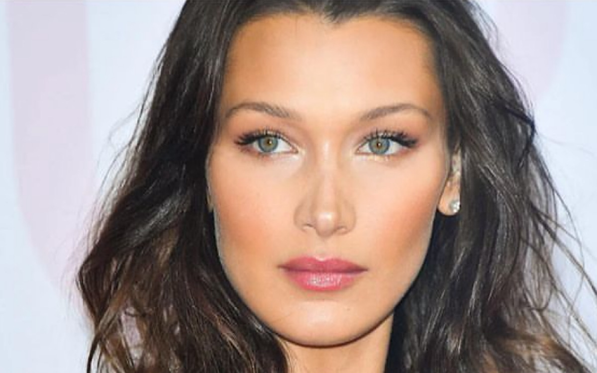 Dior Menderita Kerugian Besar Ditinggalkan Bella Hadid, Supermodel Top Dunia Itu Gabung Charlotte Tilbury