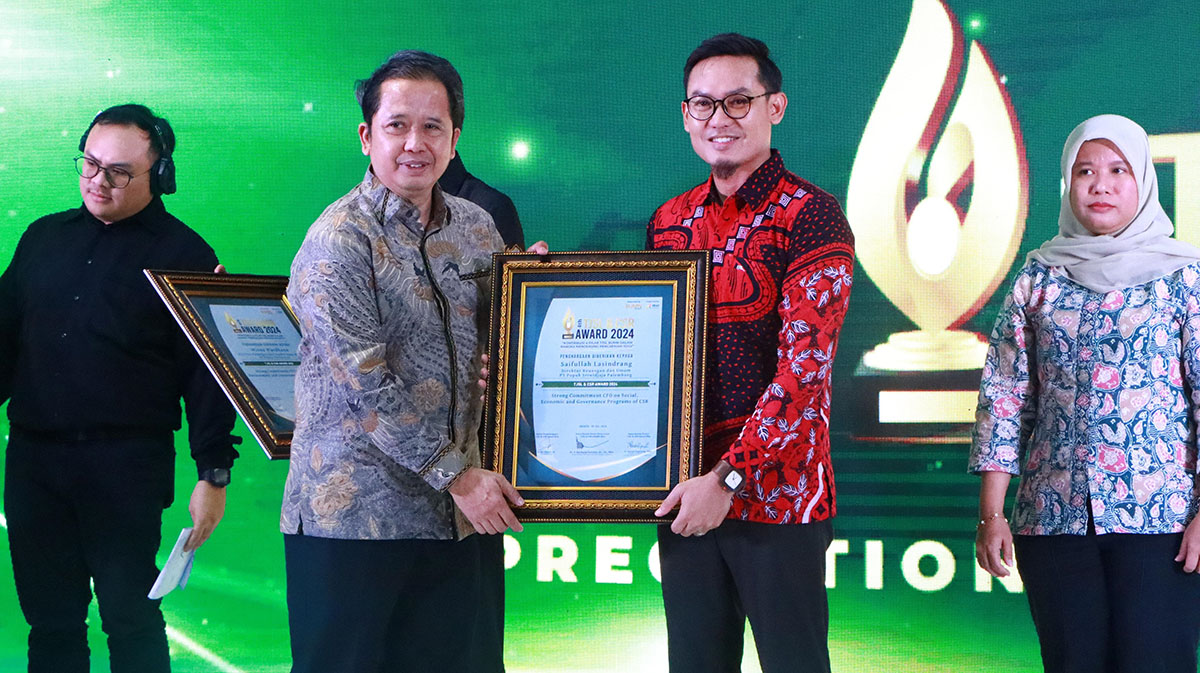 Prestasi Gemilang! Pusri Raih Penghargaan Tertinggi di Ajang TJSL & CSR Award 2024