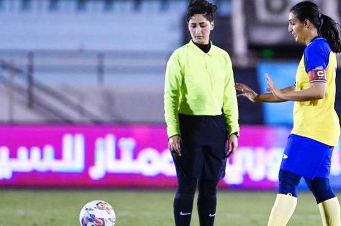 Luar Biasa, Arab Saudi Punya Wasit Wanita Pertama Lisensi FIFA