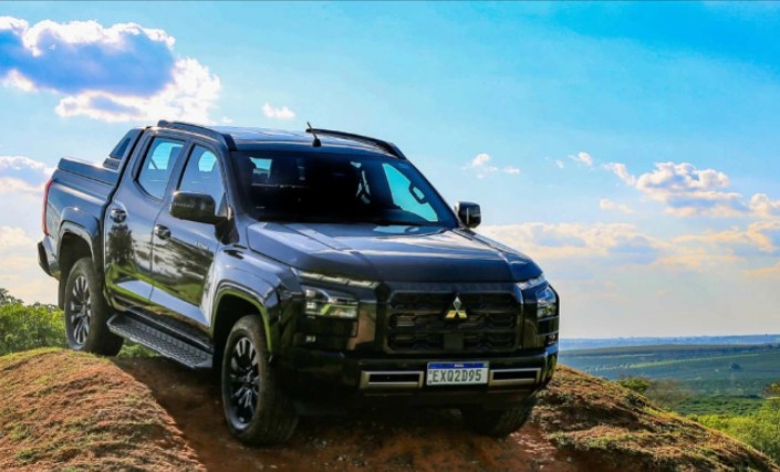 Bedah Lengkap Mitsubishi Triton 2026: Pickup Modern Berteknologi SUV, Fitur Canggih dan Performa Tangguh