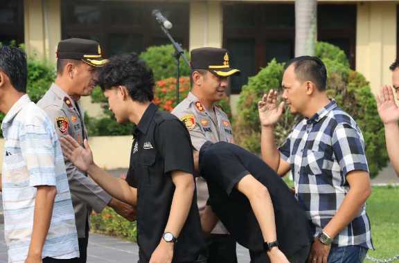 Gelar Apel Perdana Pasca Libur Lebaran, Kapolres Ogan Ilir Tekankan Profesionalisme Personel