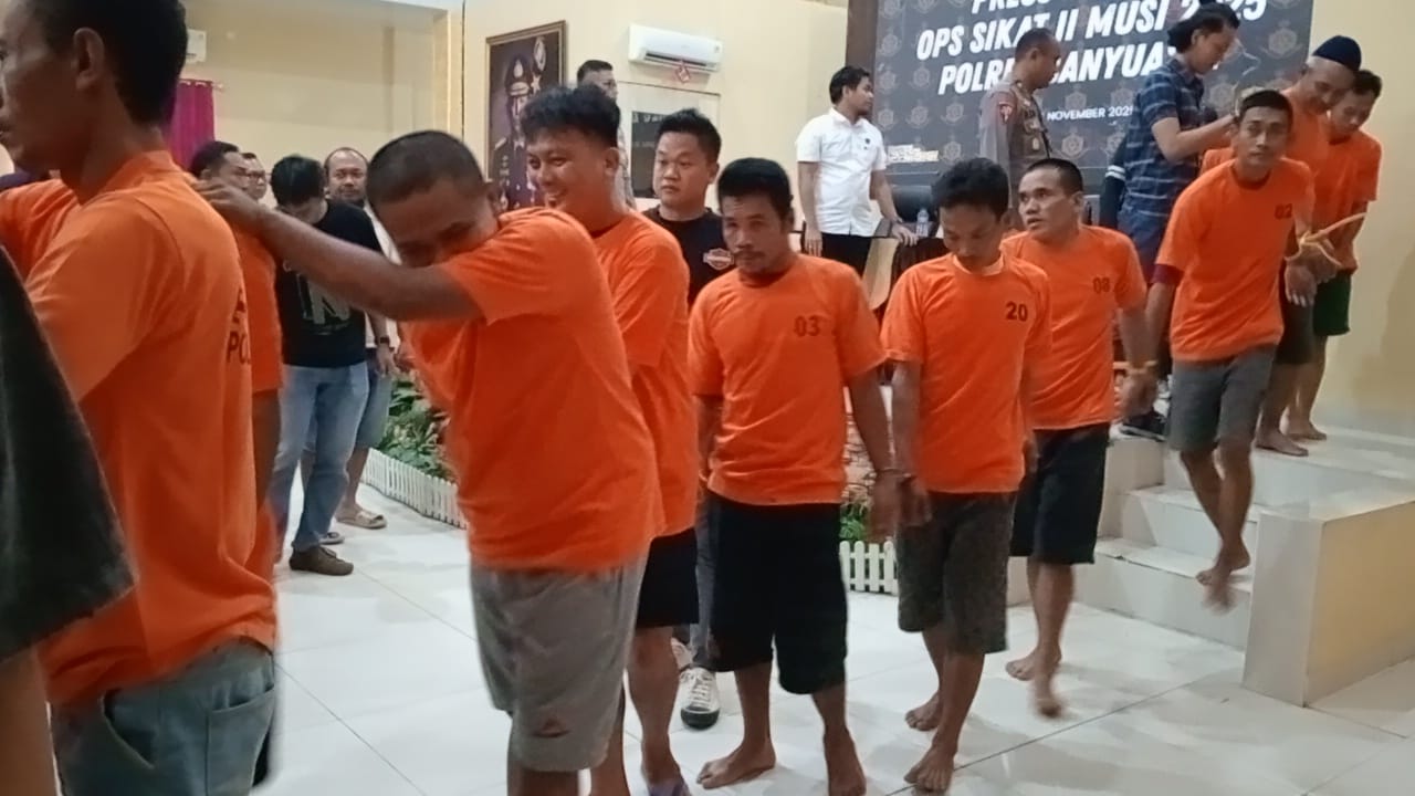 Polres Banyuasin Panen Tersangka Operasi Sikat II Musi 2025, Amankan 54 Orang 