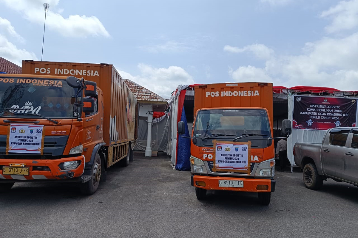 22 Armada Meluncur! Distribusikan Logistik Pemilu dari KPU ke 4 Kecamatan di Kabupaten OKI