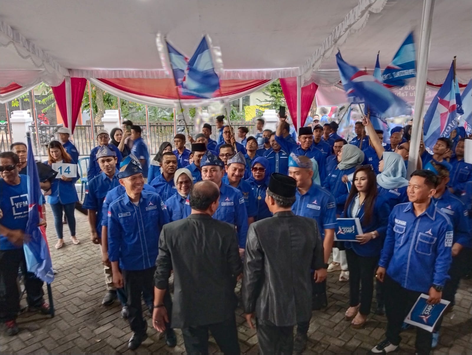 Pesawat yang Ditumpangi Ketua Demokrat Palembang Rusak, Pendaftaran Bacaleg Molor