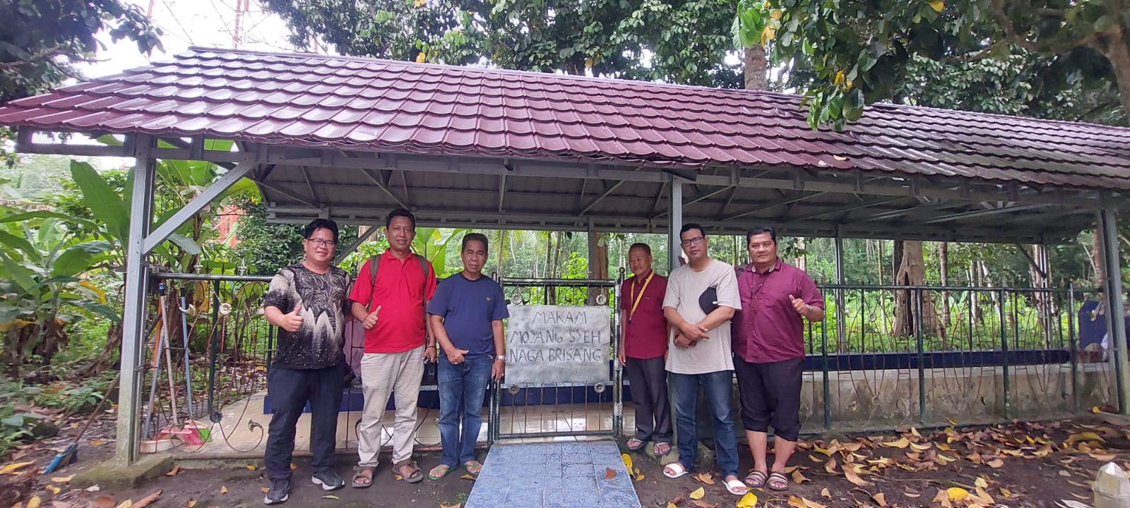 Tim Peneliti UT Kunjungi Puyang Syekh Naga Berisang, Simbol Kekerabatan Luas Orang Komering