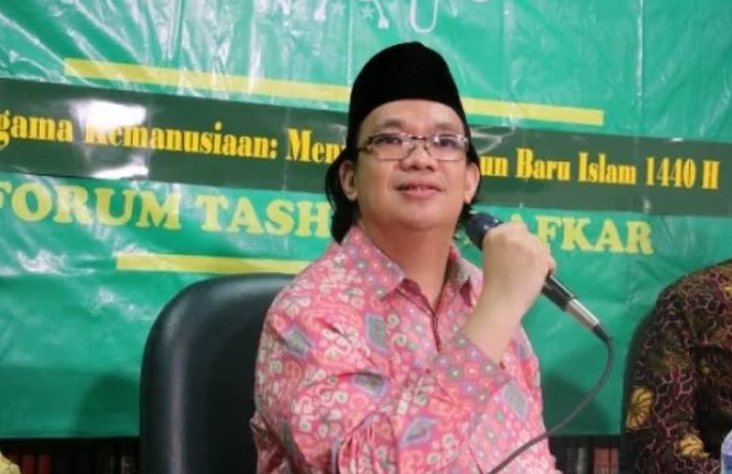 Heboh Soal Larangan Gunakan Lapangan untuk Salat Ied, Gus Nadir Blak-blakan: Pakai Fasilitas Sendiri Aja