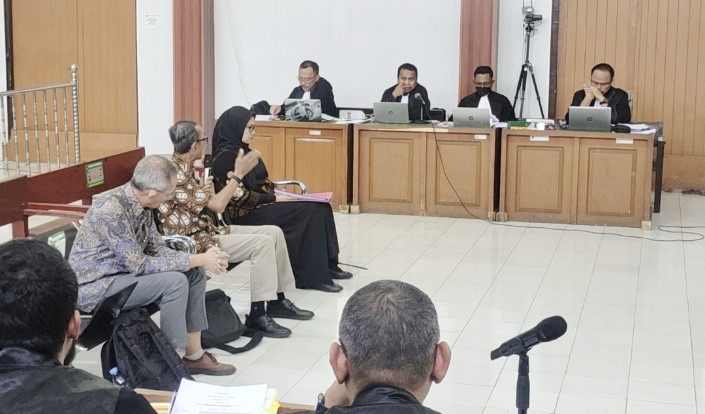 Jaksa KPK Hadirkan Siswo Sujanto Ahli Kerugian Negara Dalam Sidang Korupsi Retrofit PT PLN UIT Sumbagsel