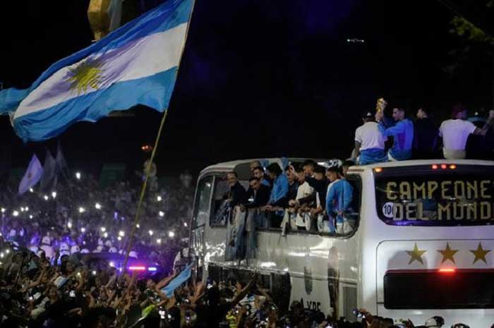 Warga Argentina Sambut Messi cs, Pemerintah Tetapkan Libur Nasional