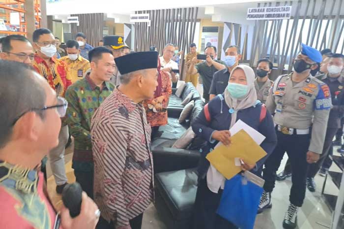 Tinjau MPP DPMPTSP, Muhadjir Banyak Kasih Masukan