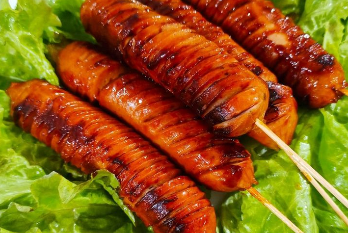 Yuk Intip Cara Buat Sosis Bakar Saus BBQ untuk Menu Malam Tahun Baru 