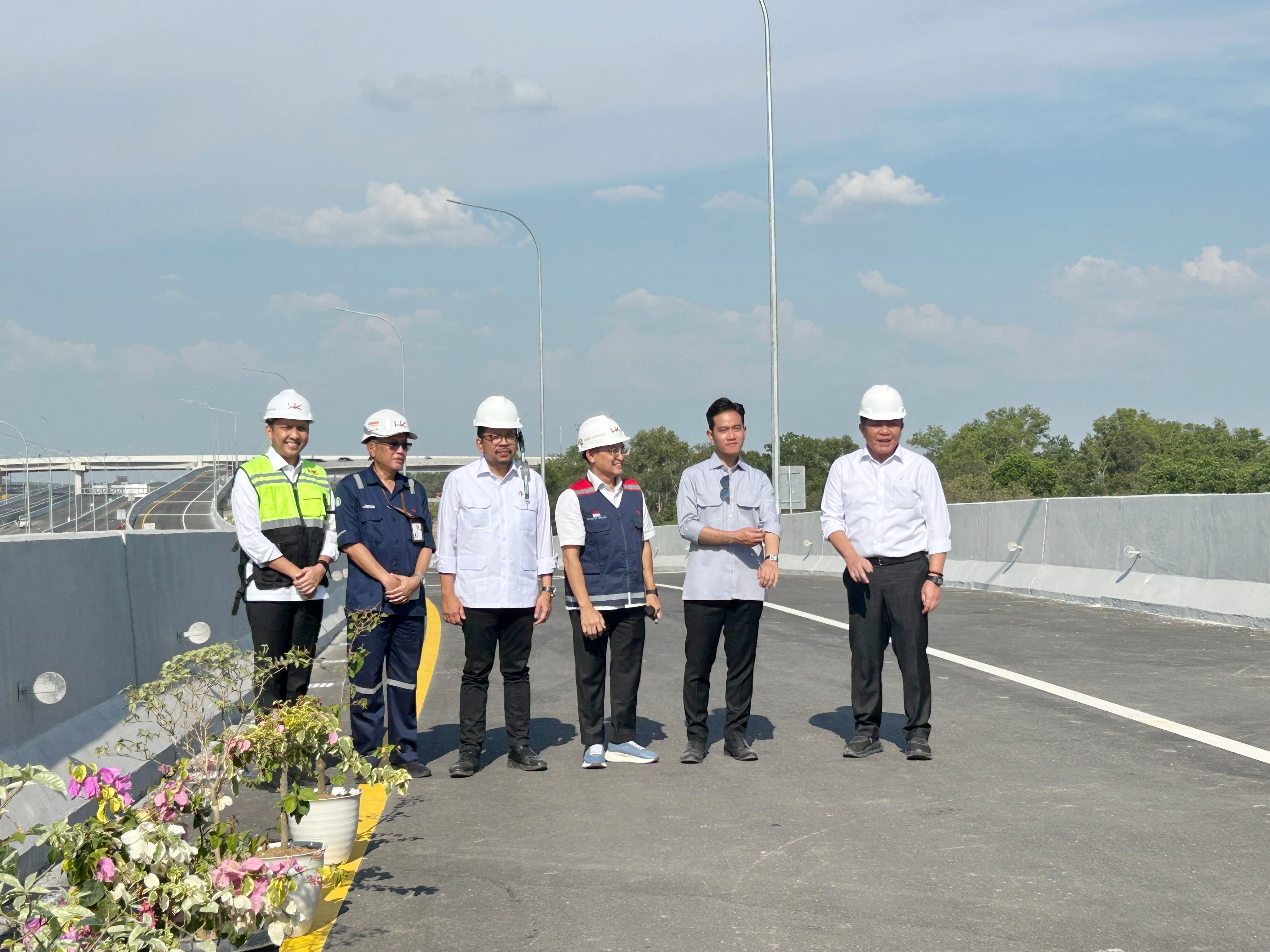 Tinjau Progres Jalan Tol Palembang-Betung, Wapres Gibran Harapkan Dorong Dunia Usaha di Sumsel