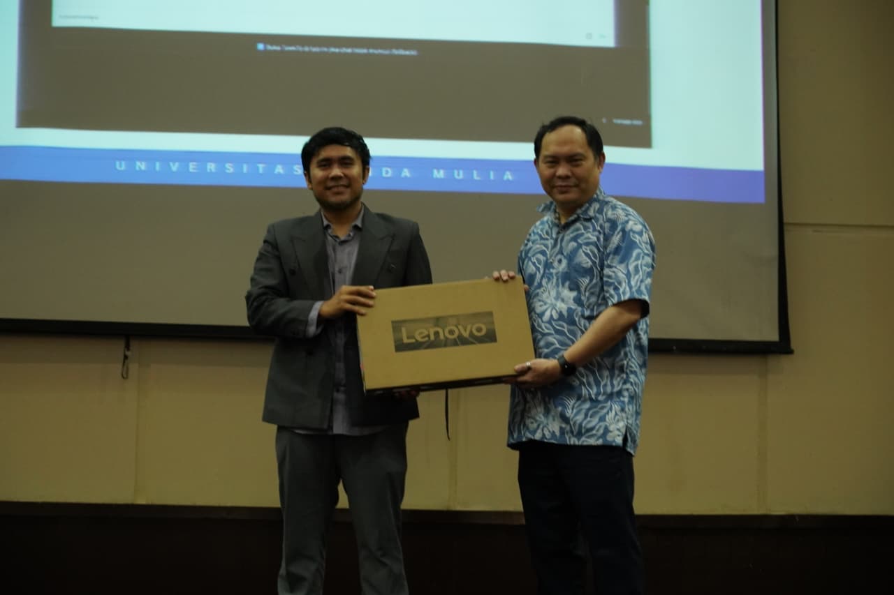 Dosen UBD Ahmad Khudri Raih Juara Pertama AI Hackathon di TechnoArt 2025 Universitas Bunda Mulia