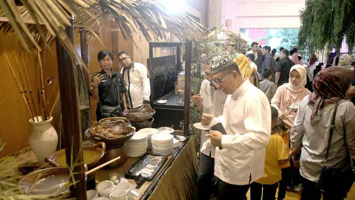 Nikmati Buka Bersama di Kampung Nusantara Hotel Aryaduta Palembang