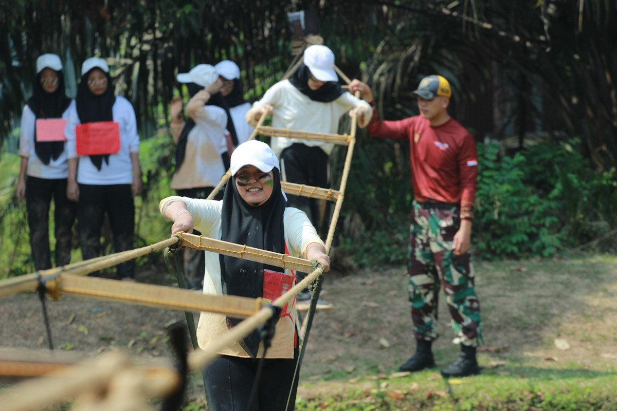 Sukses, Mahasiswa Baru UBD Palembang Diajarkan Pembentukan Kedisiplinan Saat Ikuti PKKMB 2023