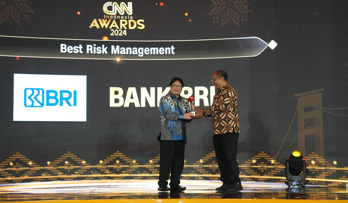 BRI Raih Penghargaan Best Risk Management di CNN Indonesia Awards