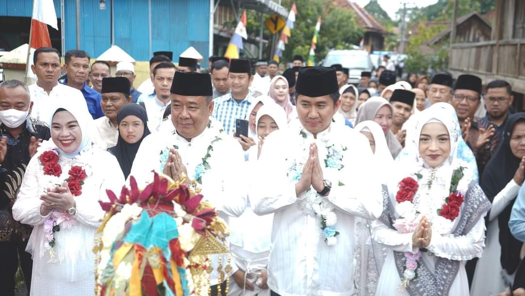 Cik Ujang Bersama Kaffah Resmikan Masjid Jami' At-Taqwa