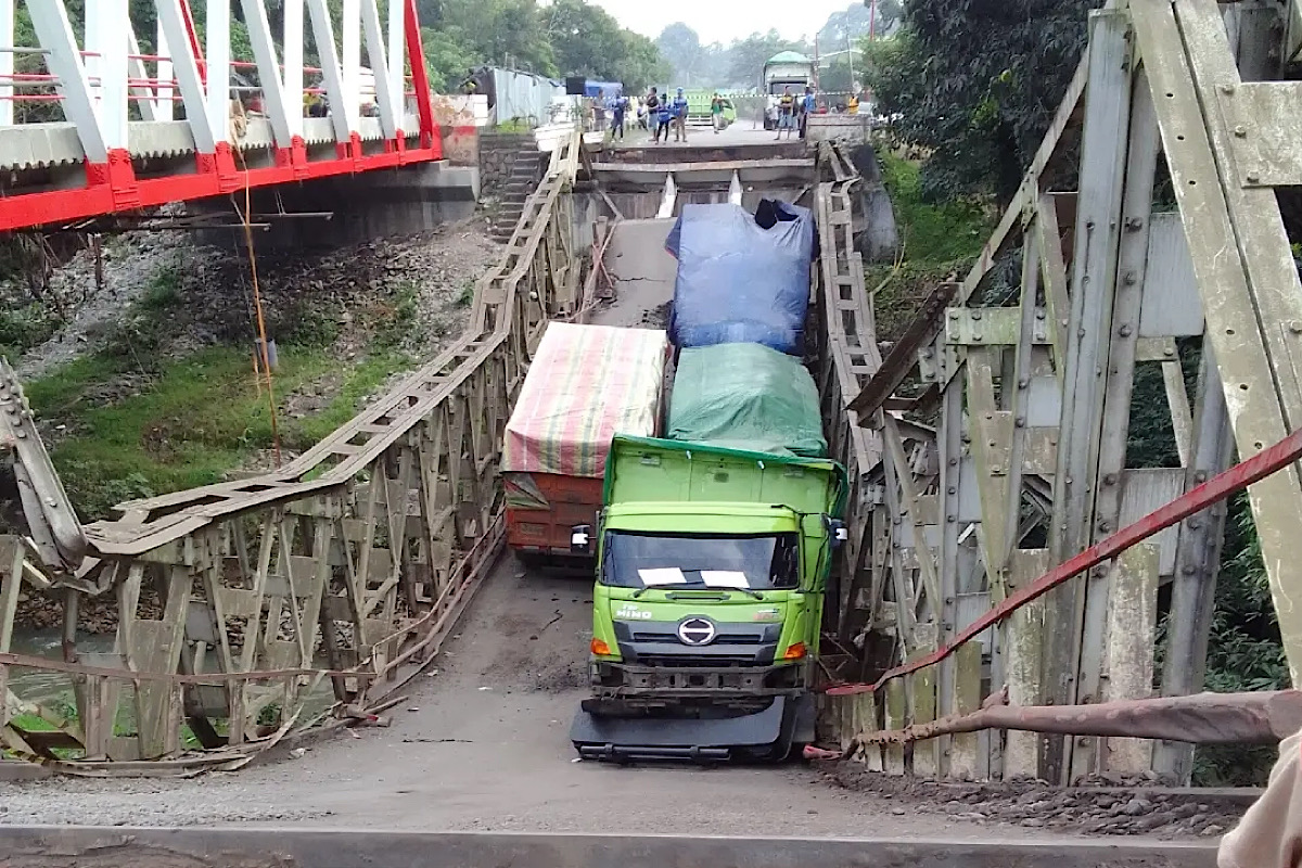 Sejumlah Fakta Jembatan Enim III Bisa Senasib Dengan Jembatan Muara Lawai 