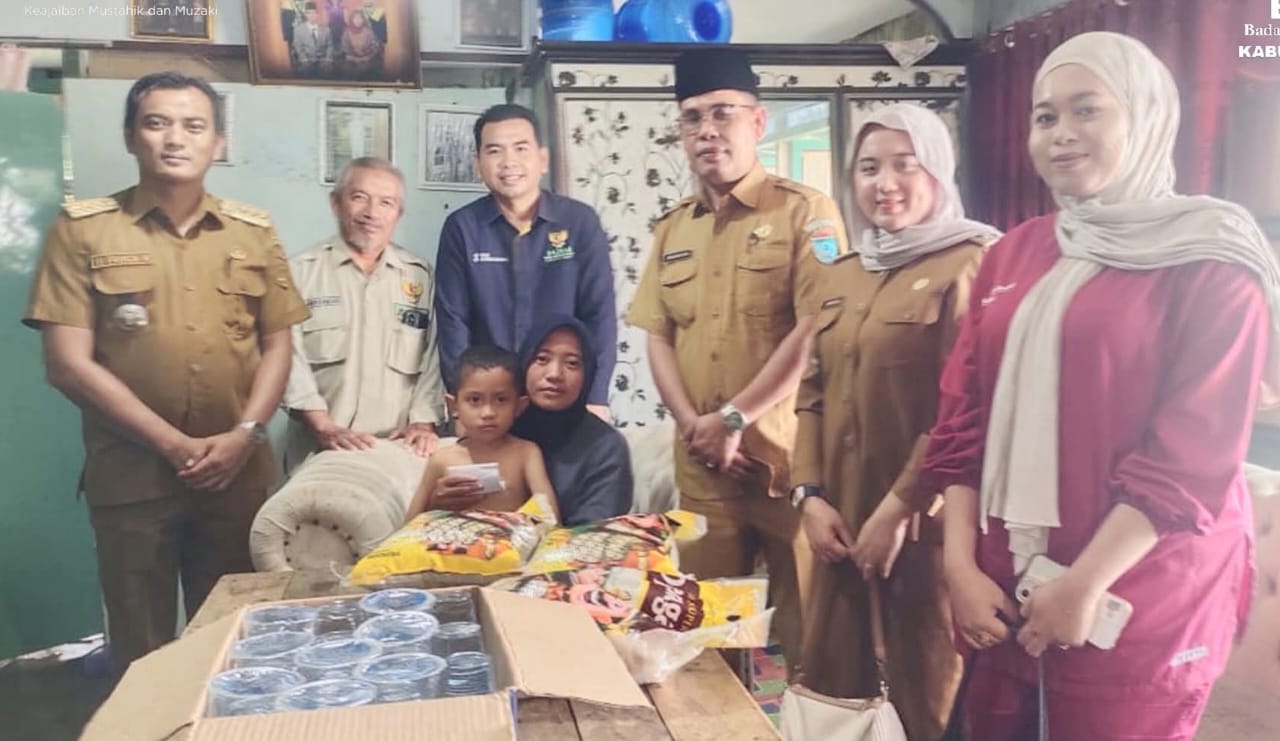 Kabag Kesra Ogan Ilir Salurkan Bantuan Sosial ke Penderita Akalasia Esofagus di Tanjung Pasir