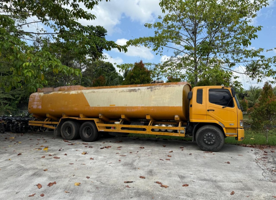 Truk Tangki Bermuatan 26 Ton Diamankan Dugaan Peredaran Solar Hasil Olahan