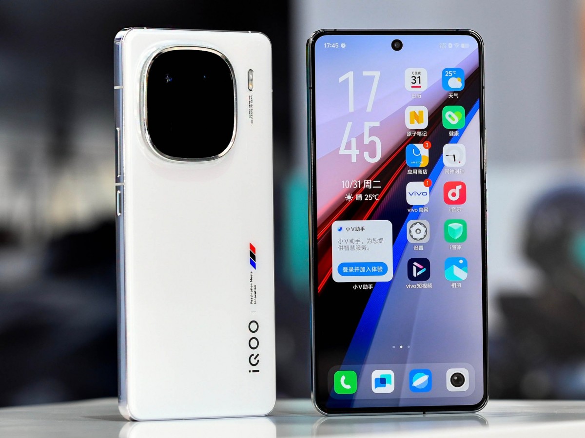 iQOO 12 Resmi Hadir Sebagai HP flagship dengan Performa Powerfull dan Desain Cantik! Ini Spesifikasinya